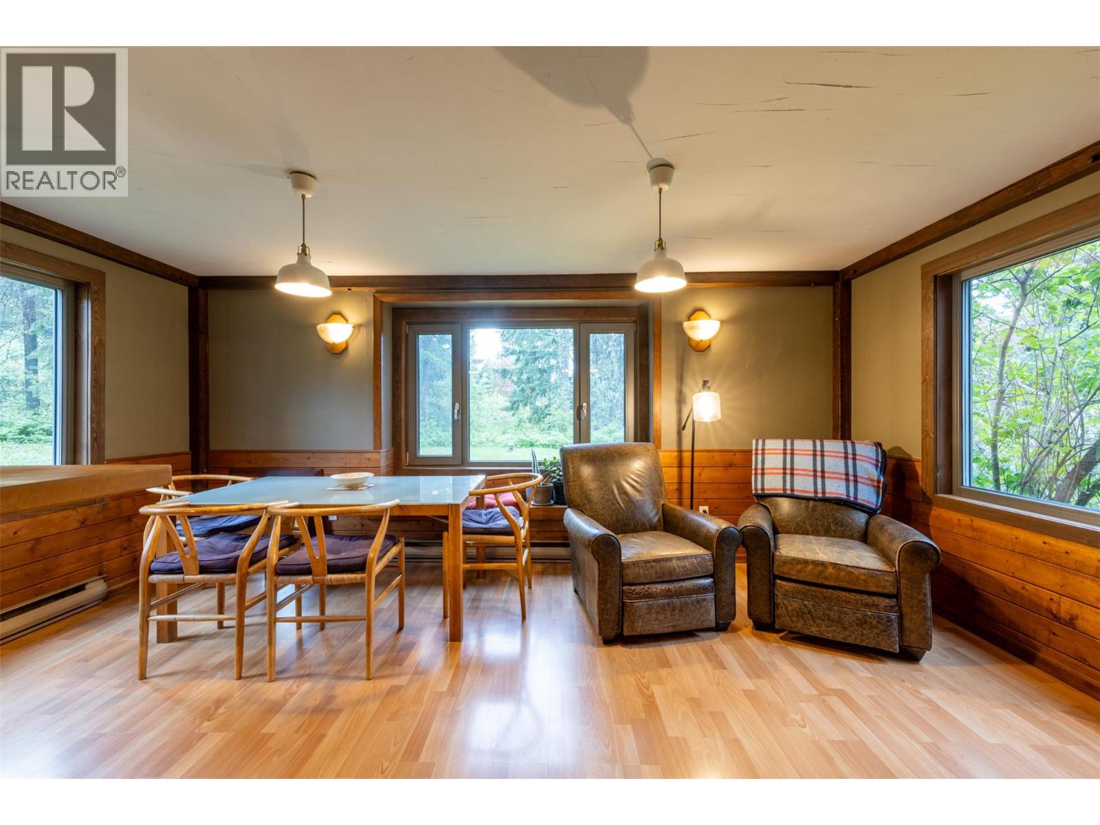 1615 Campbell Road - 20