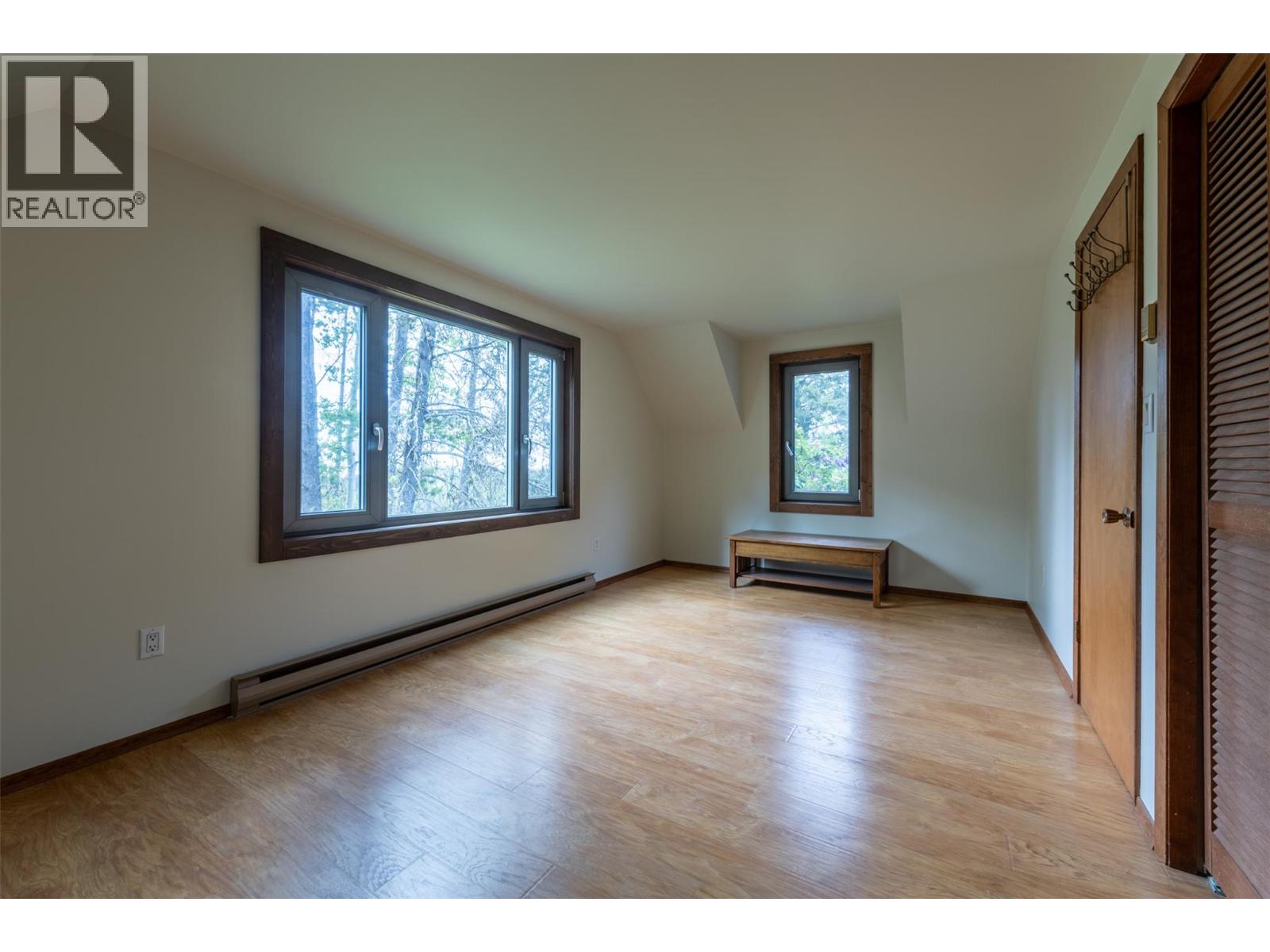 1615 Campbell Road - 50