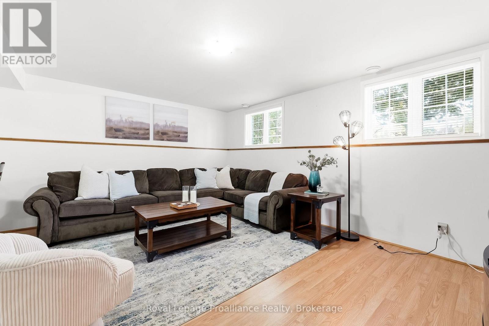 51 RICHARDSON STREET - 26