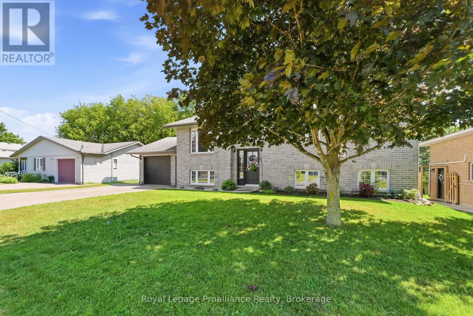 51 RICHARDSON STREET - 3
