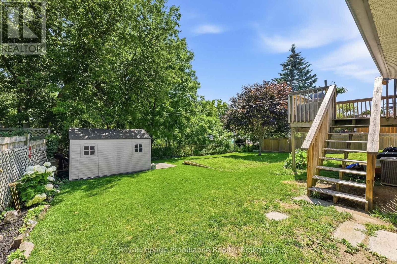 51 RICHARDSON STREET - 36