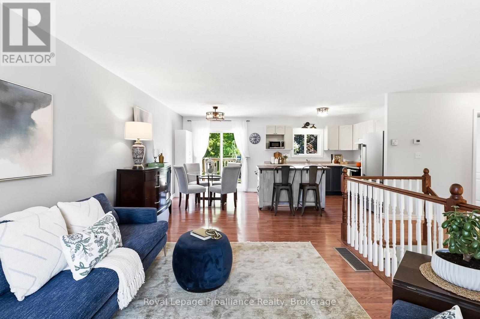 51 RICHARDSON STREET - 8