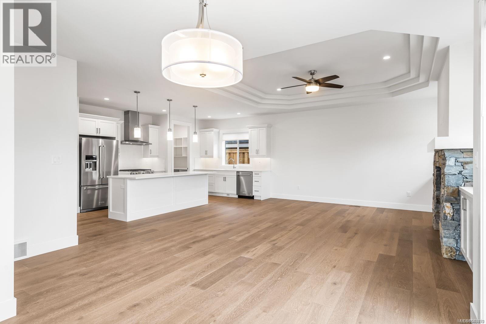932 Ridgeline Blvd - 23