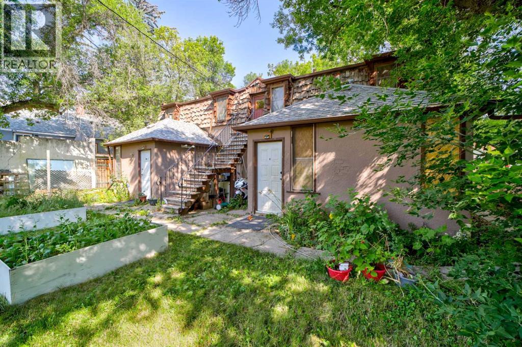 1252 & 1254 6 Avenue S - 13