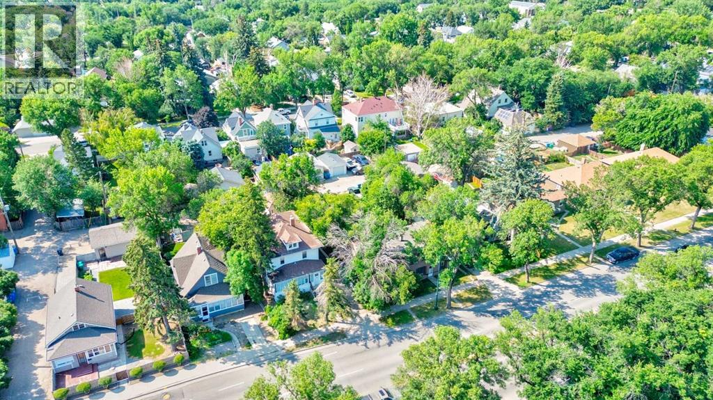 1252 & 1254 6 Avenue S - 18