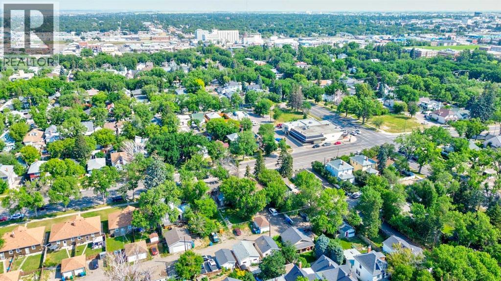 1252 & 1254 6 Avenue S - 25