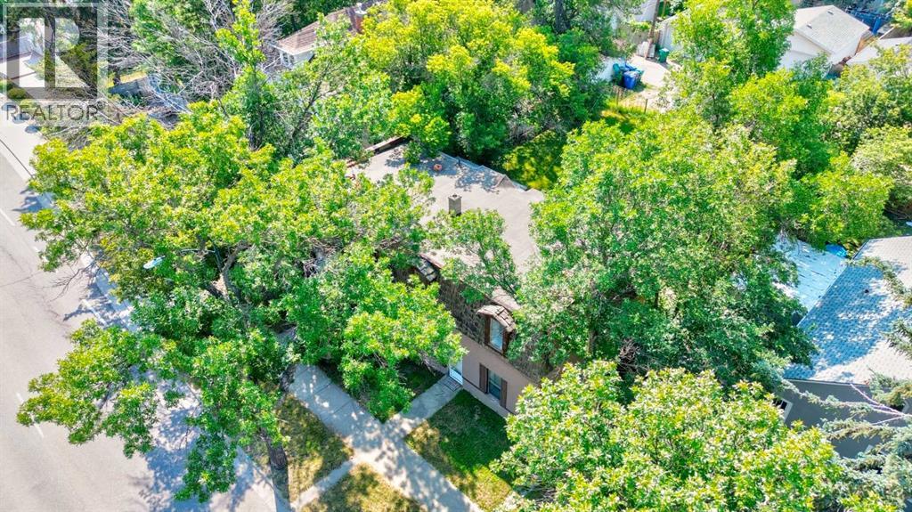 1252 & 1254 6 Avenue S - 15