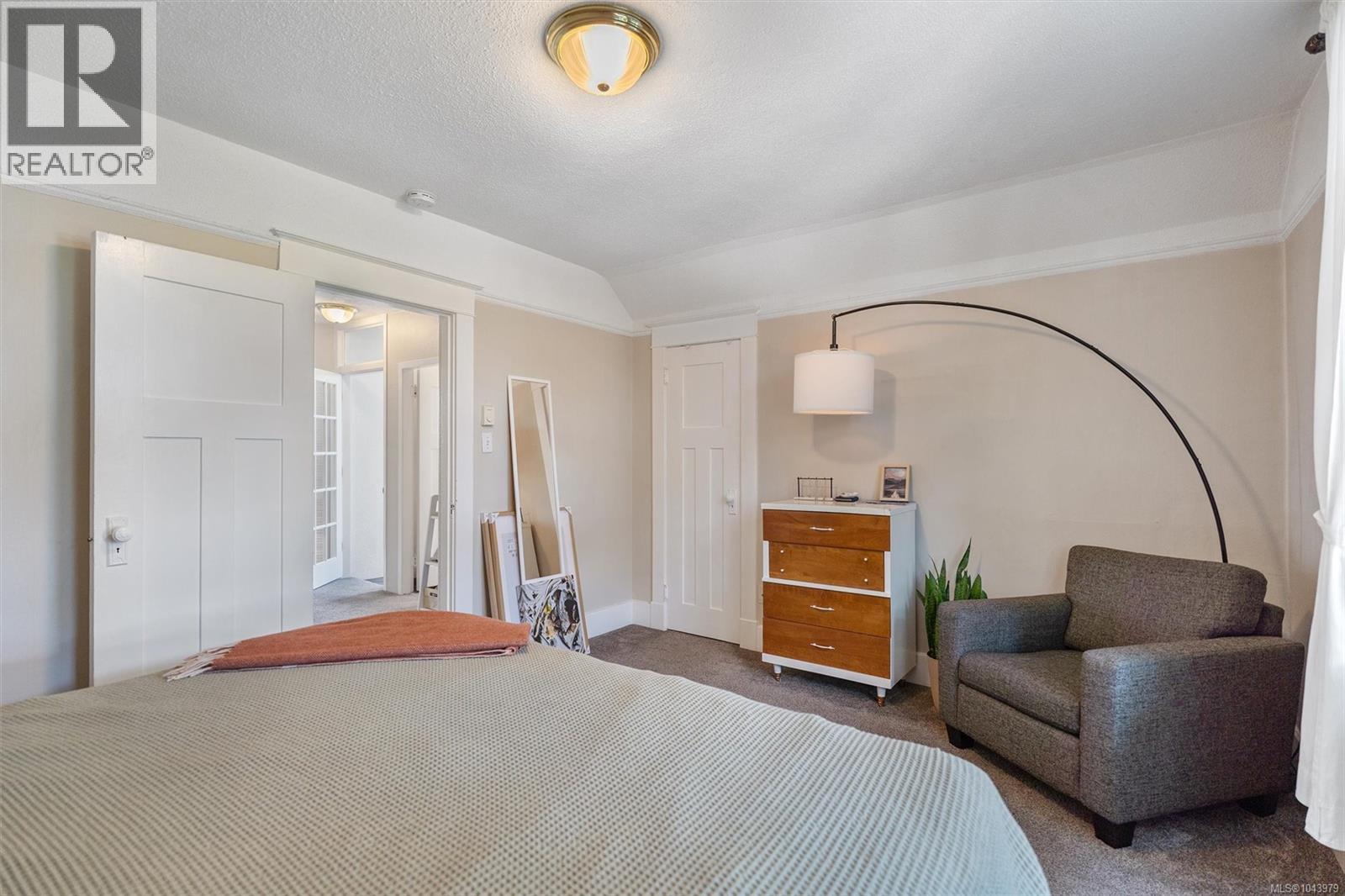 31 Bushby St - 33