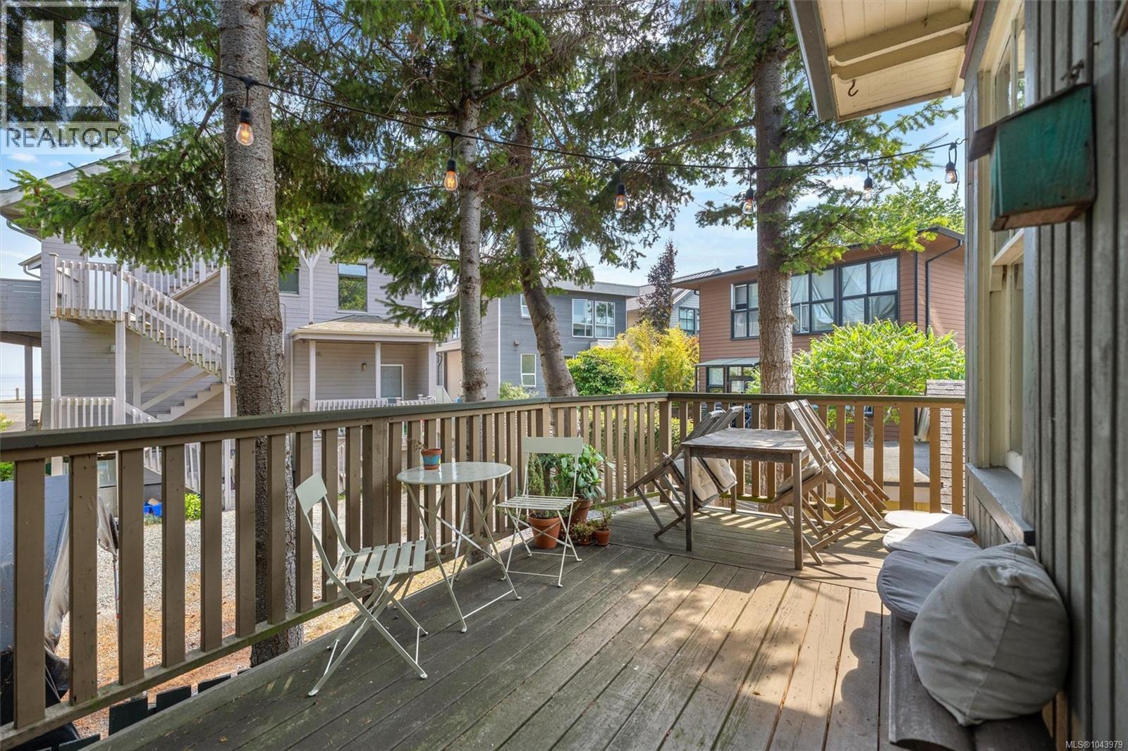 31 Bushby St - 21