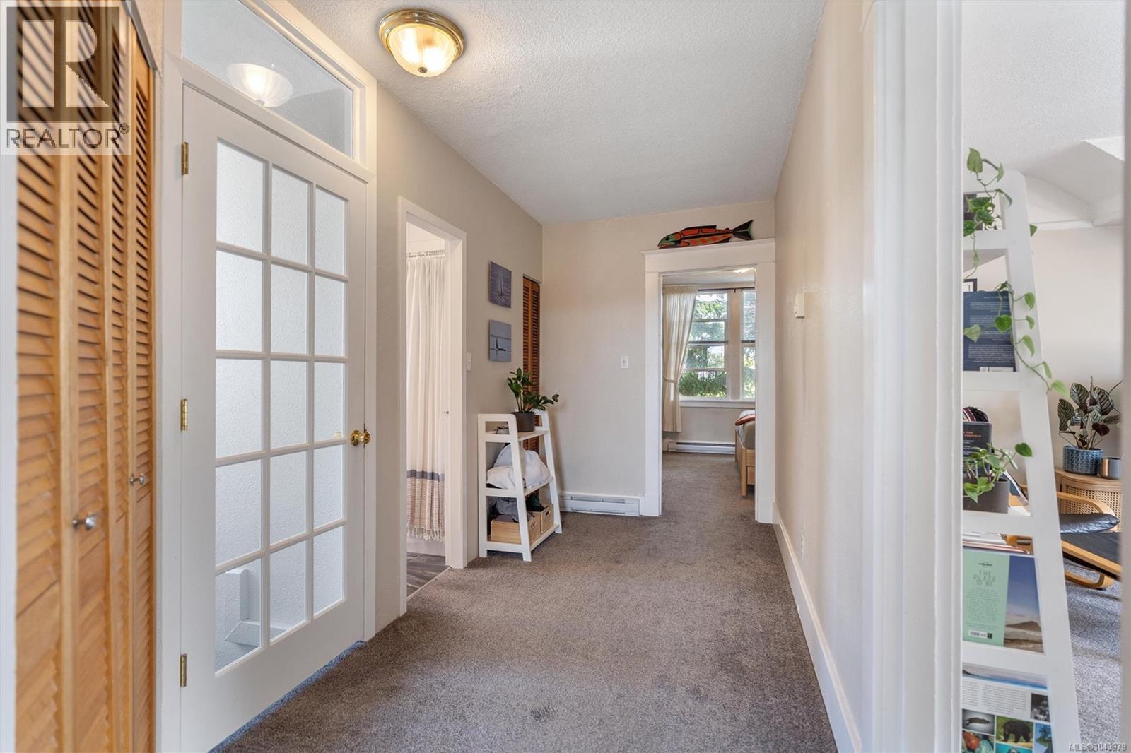 31 Bushby St - 30