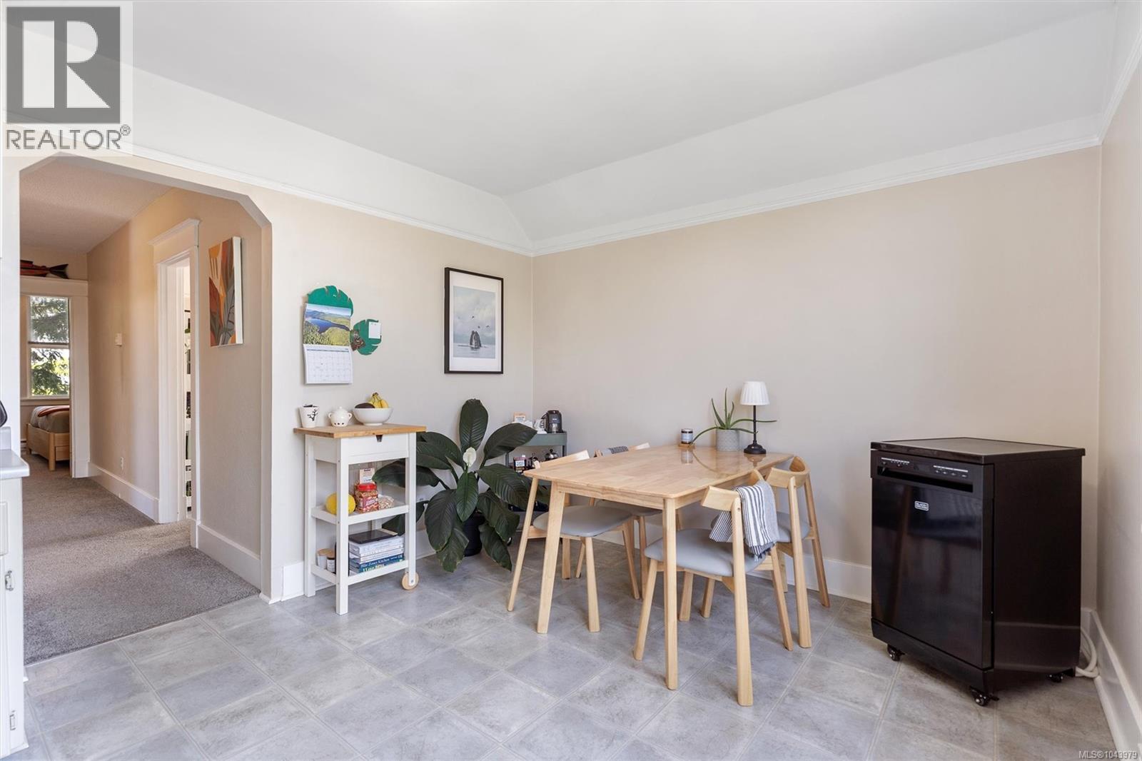 31 Bushby St - 36