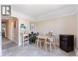 31 Bushby St, Victoria, BC V8S1B3 Photo 36