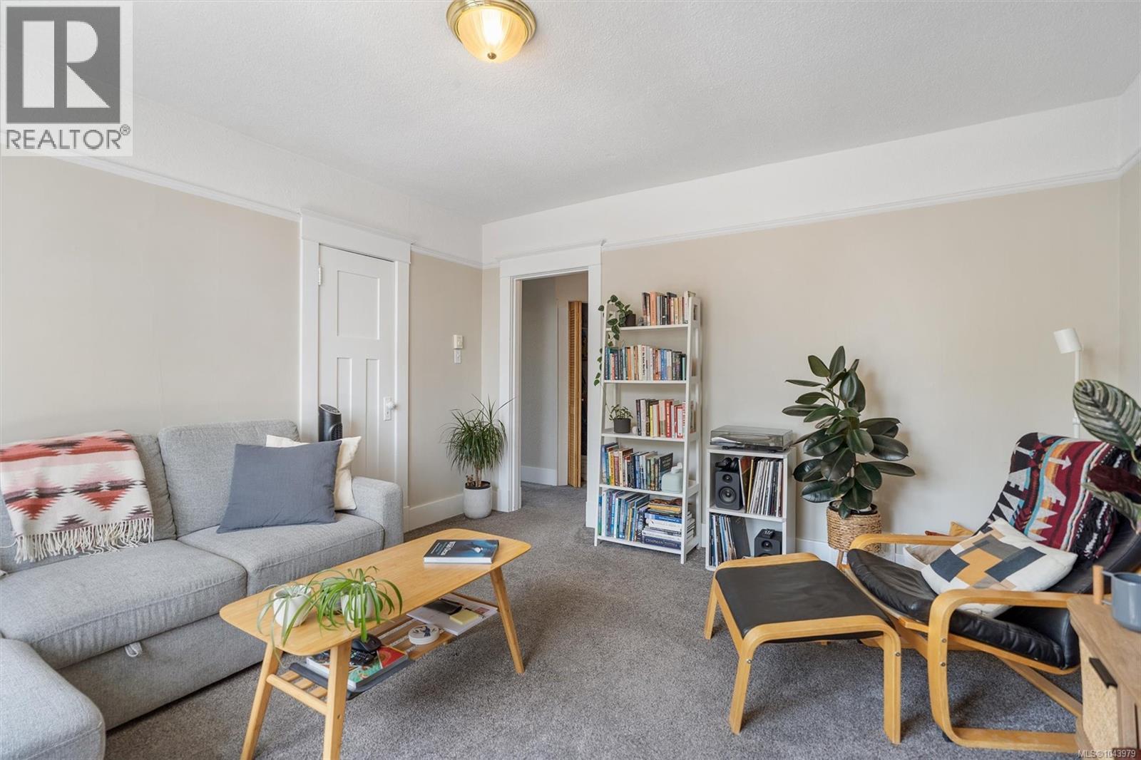 31 Bushby St - 37