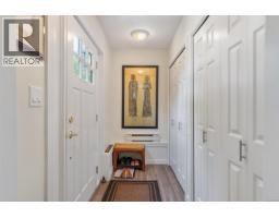 31 Bushby St, Victoria, BC V8S1B3 Photo 50
