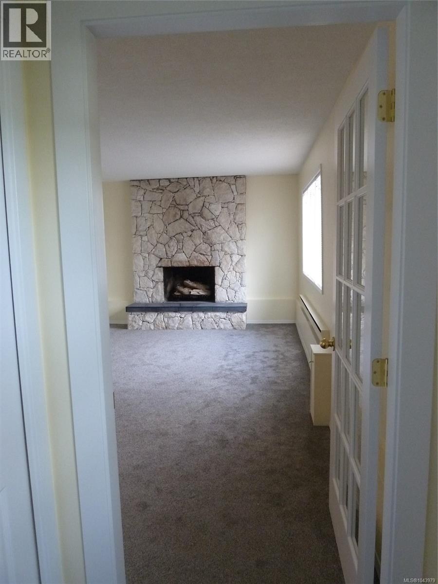 31 Bushby St - 52