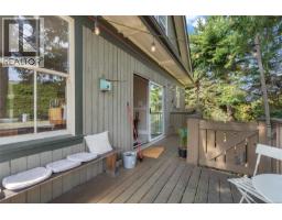 31 Bushby St, Victoria, BC V8S1B3 Photo 22