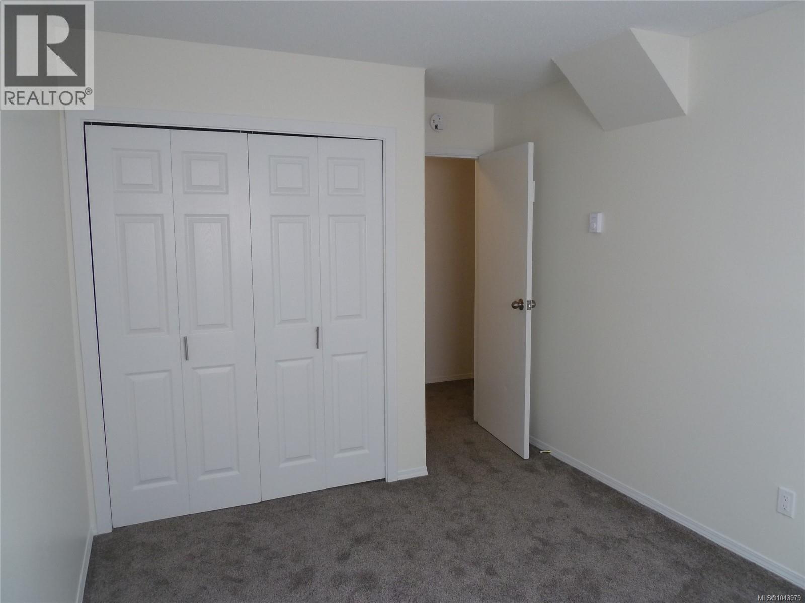 31 Bushby St - 51