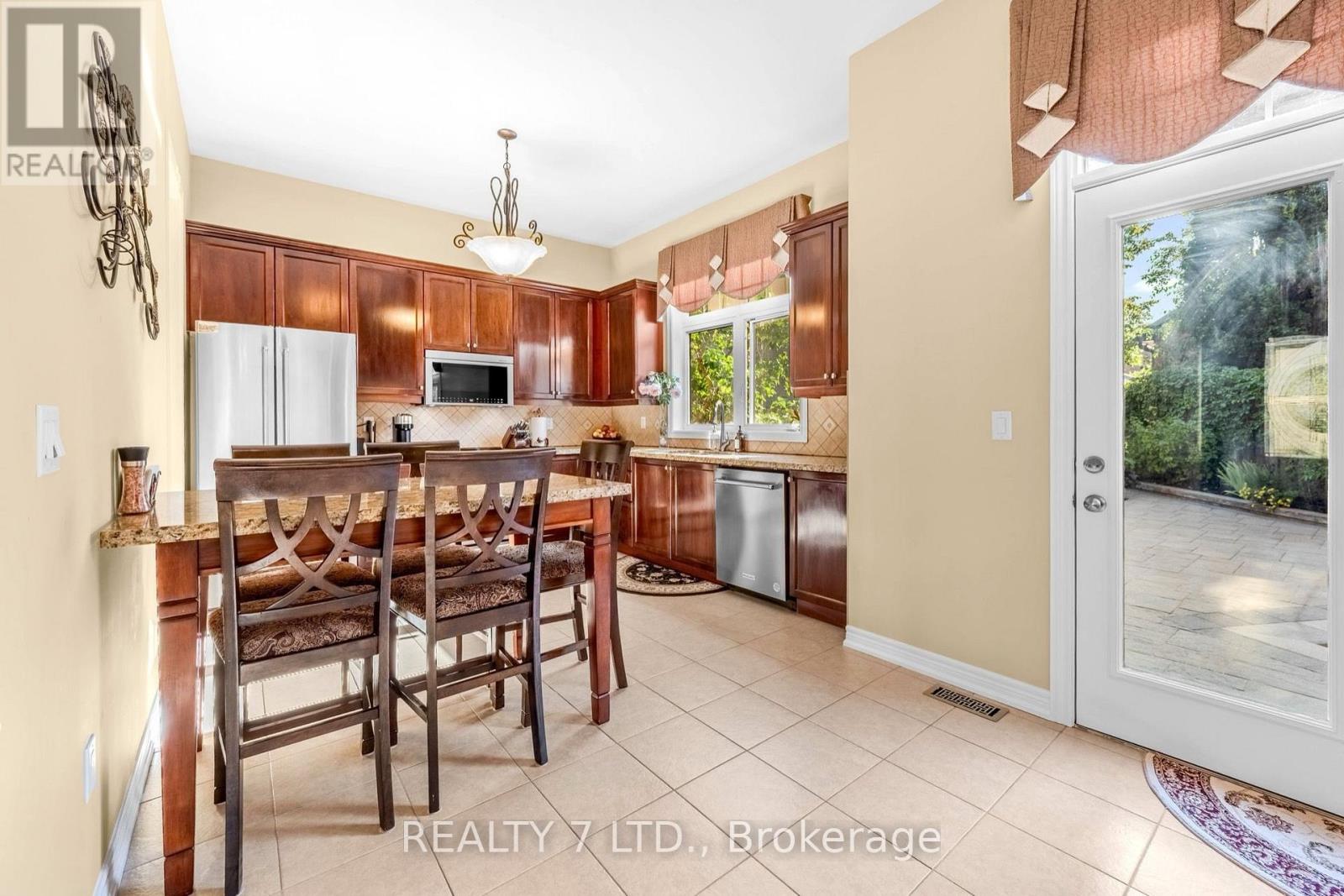 3217 SWISS COURT - 10