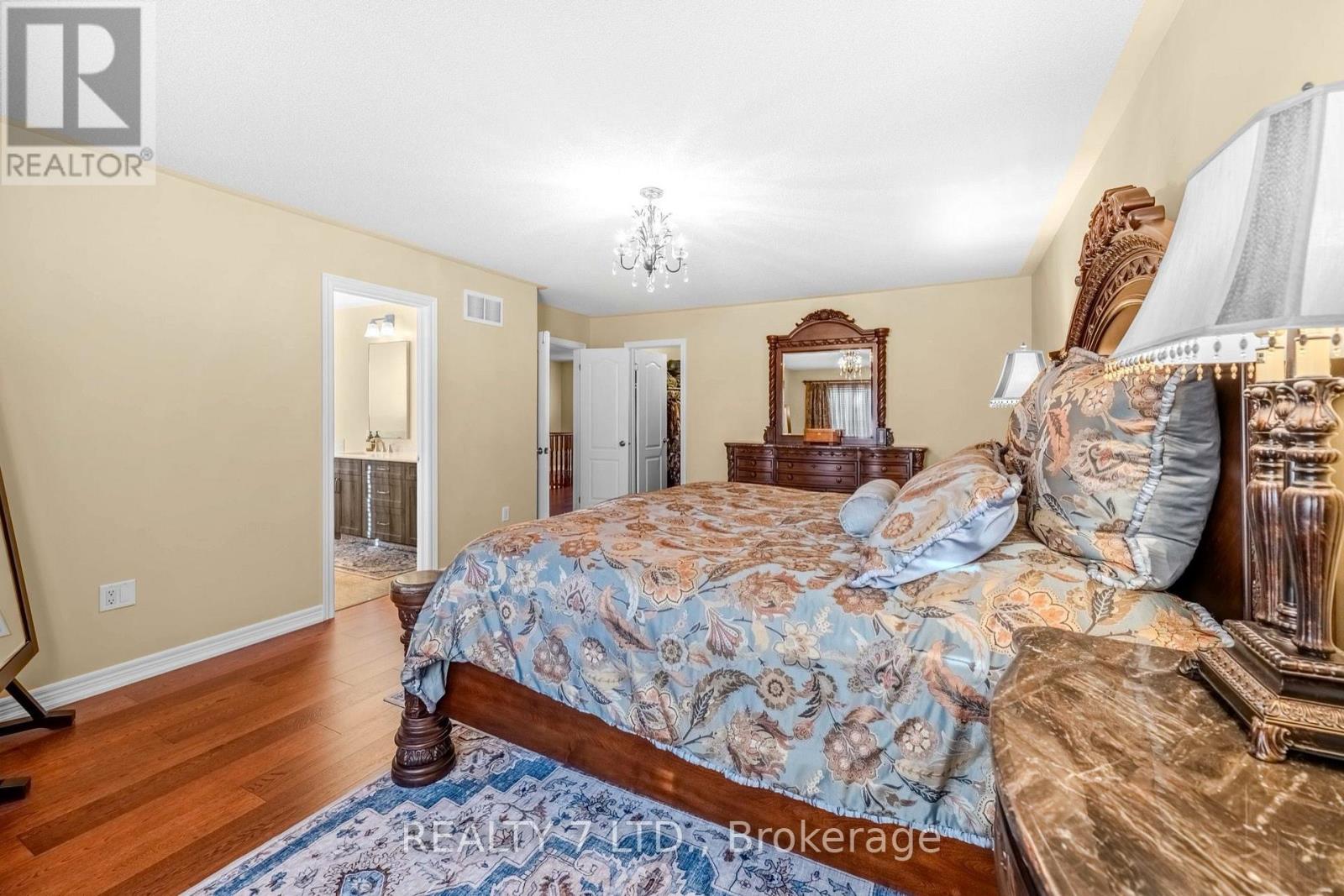 3217 SWISS COURT - 25