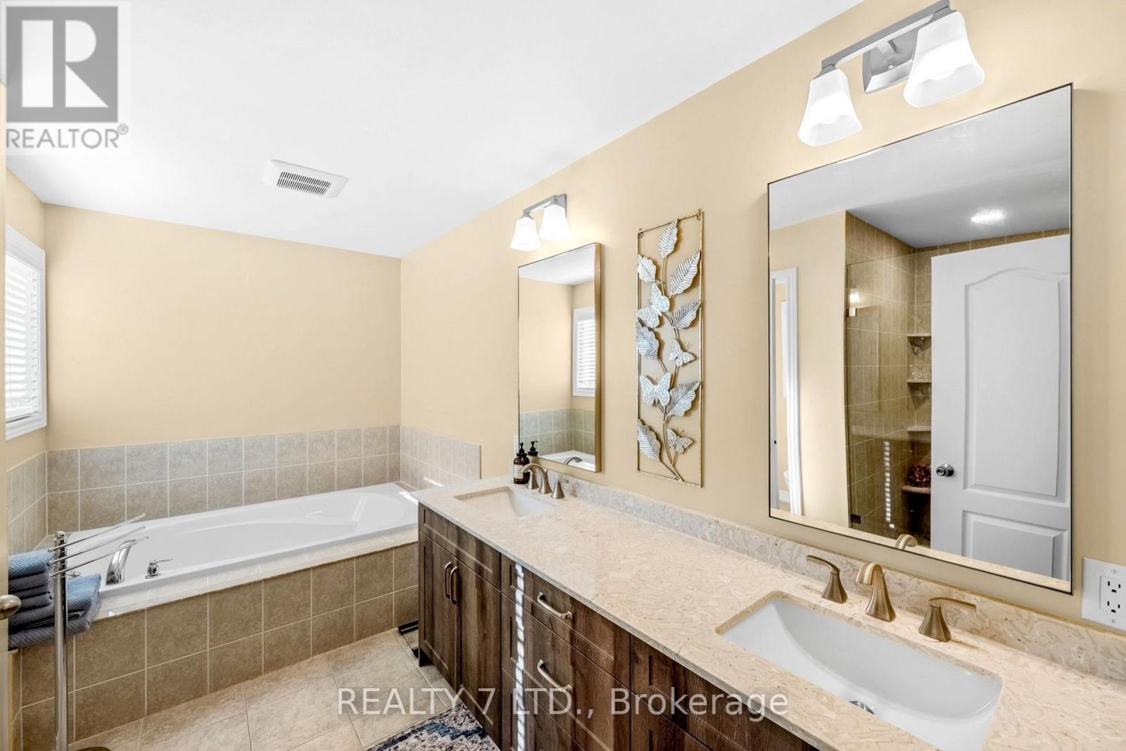 3217 SWISS COURT - 26
