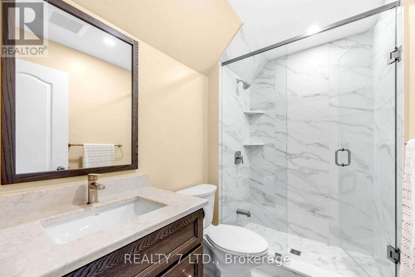 3217 SWISS COURT - 38