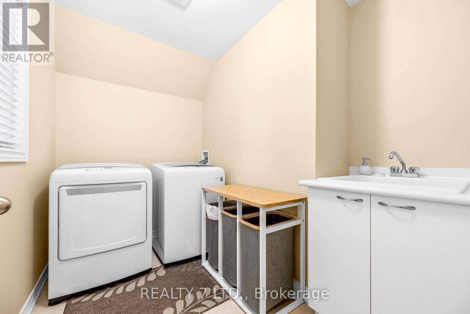 3217 SWISS COURT - 39