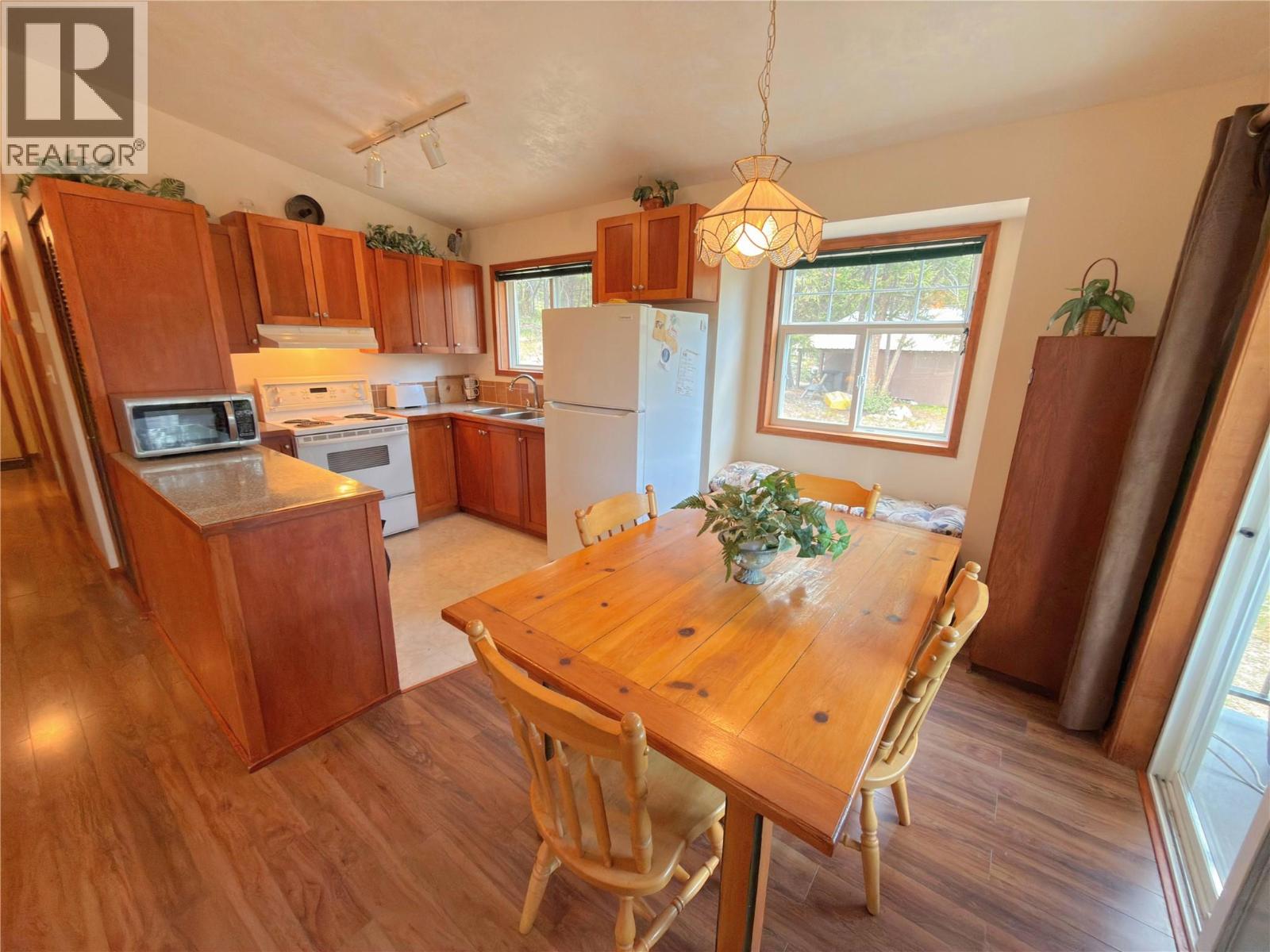  3878 Princeton Summerland Road, Princeton