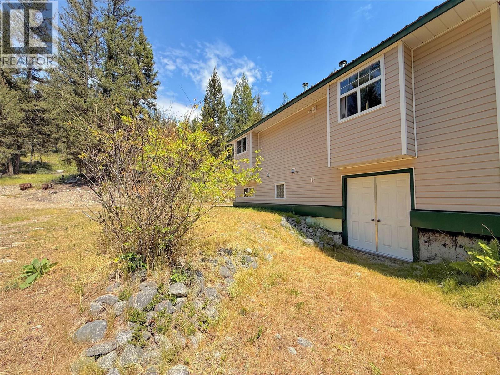  3878 Princeton Summerland Road, Princeton