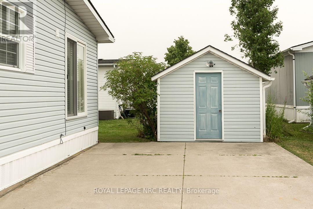 #264 3033 TOWNLINE ROAD - 4