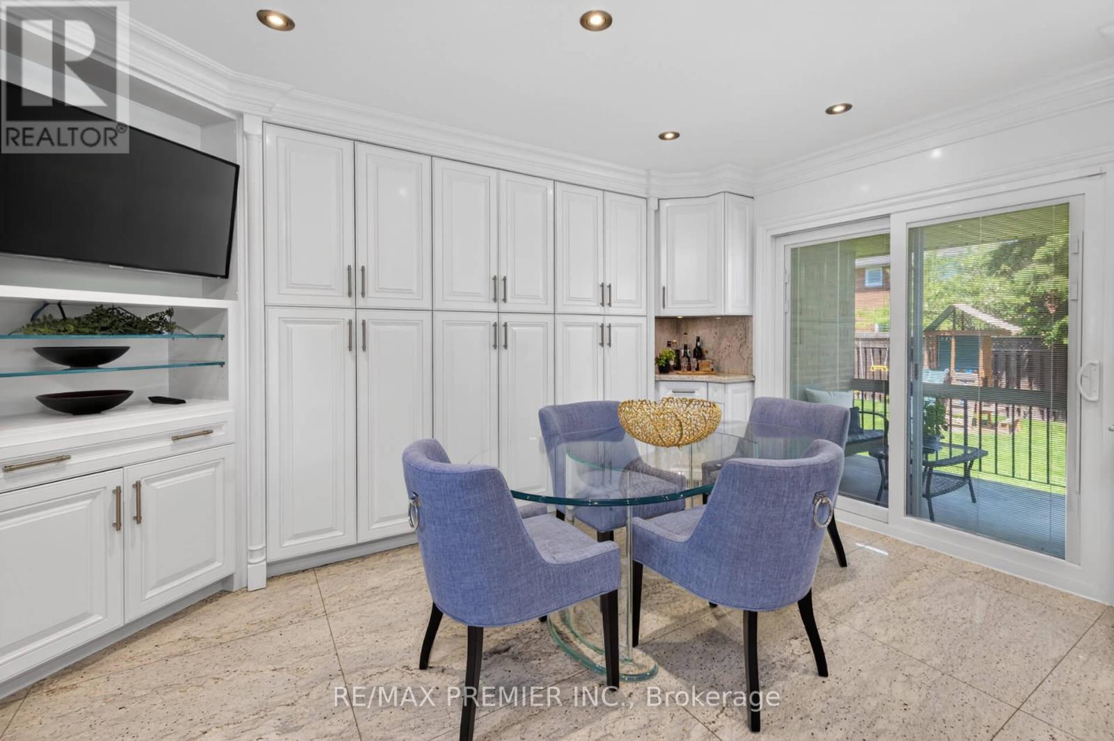 35 LORENGATE PLACE - 11