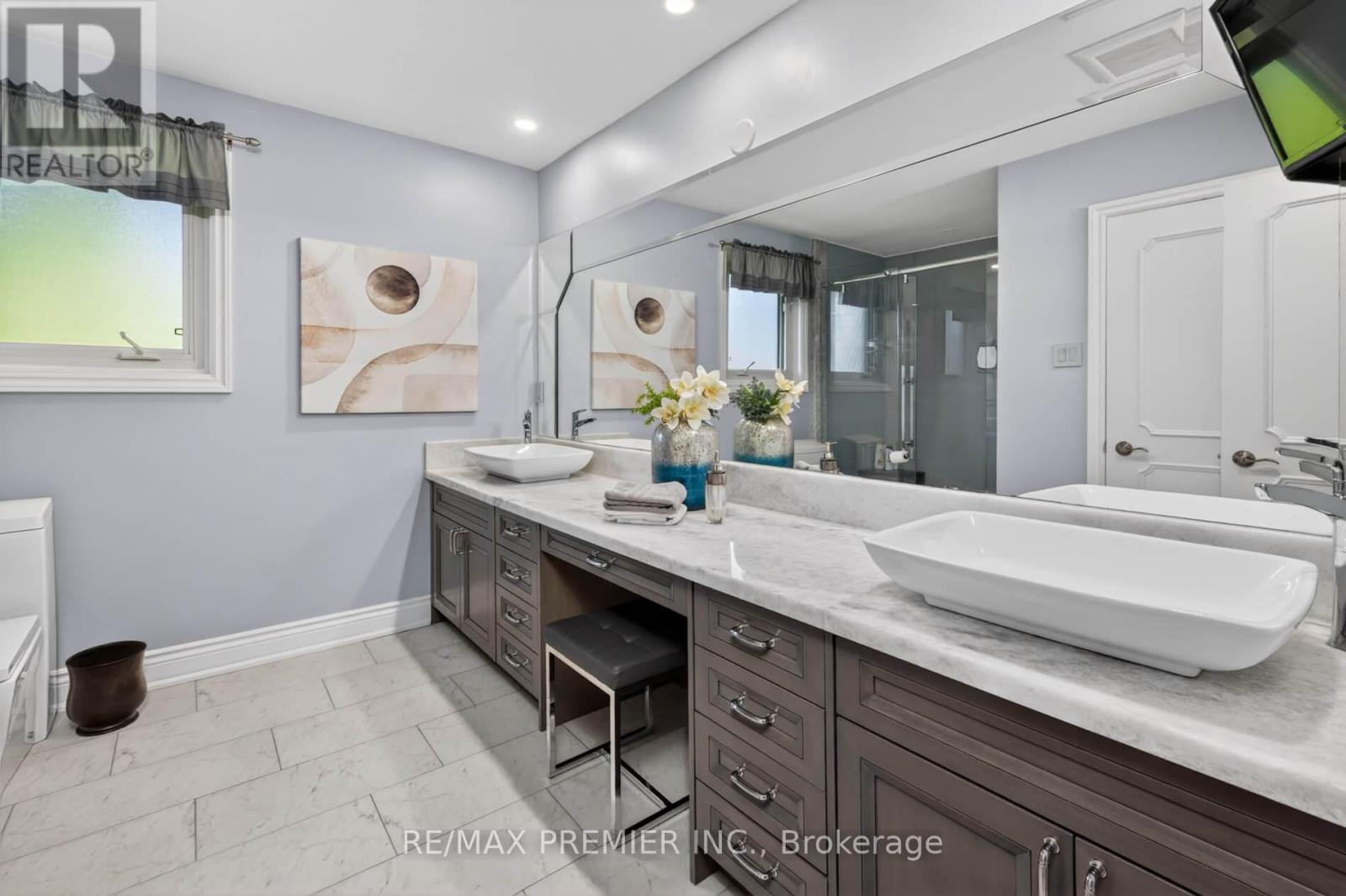 35 LORENGATE PLACE - 21