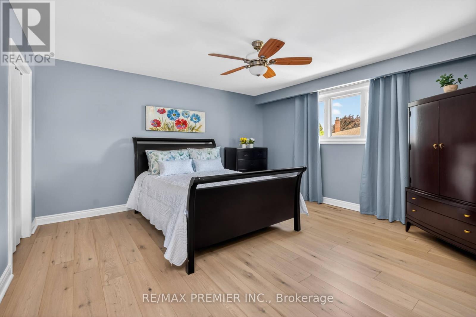 35 LORENGATE PLACE - 23