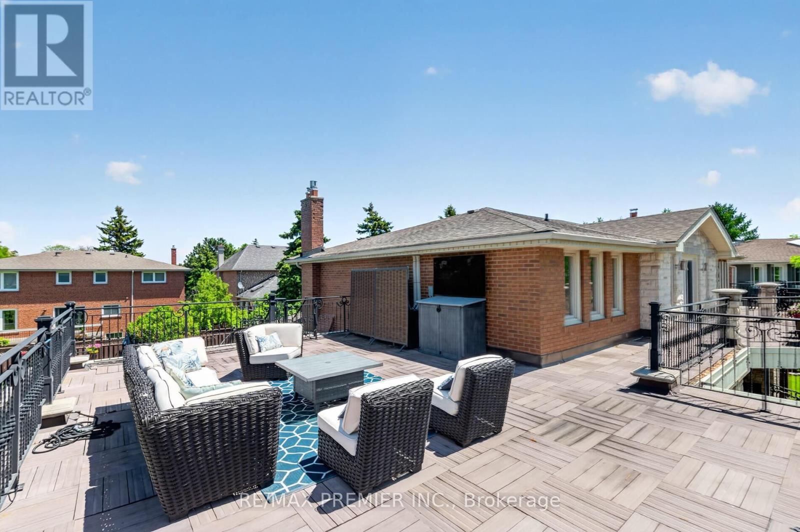 35 LORENGATE PLACE - 49