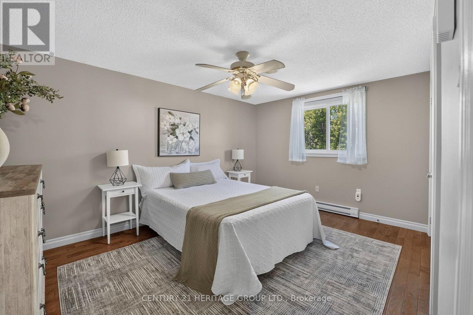 226 LILLIAN CRESCENT - Image 13