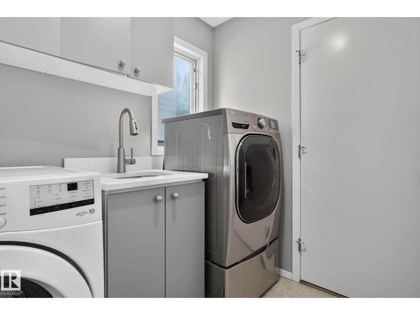 168 WEAVER DR NW - 26