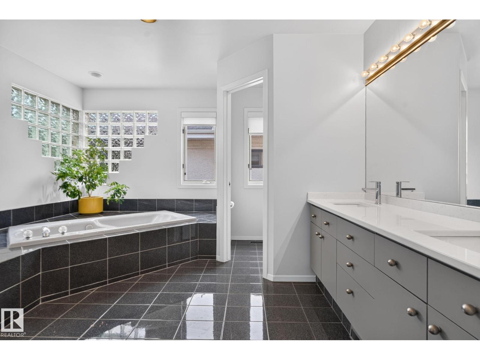 168 WEAVER DR NW - 31