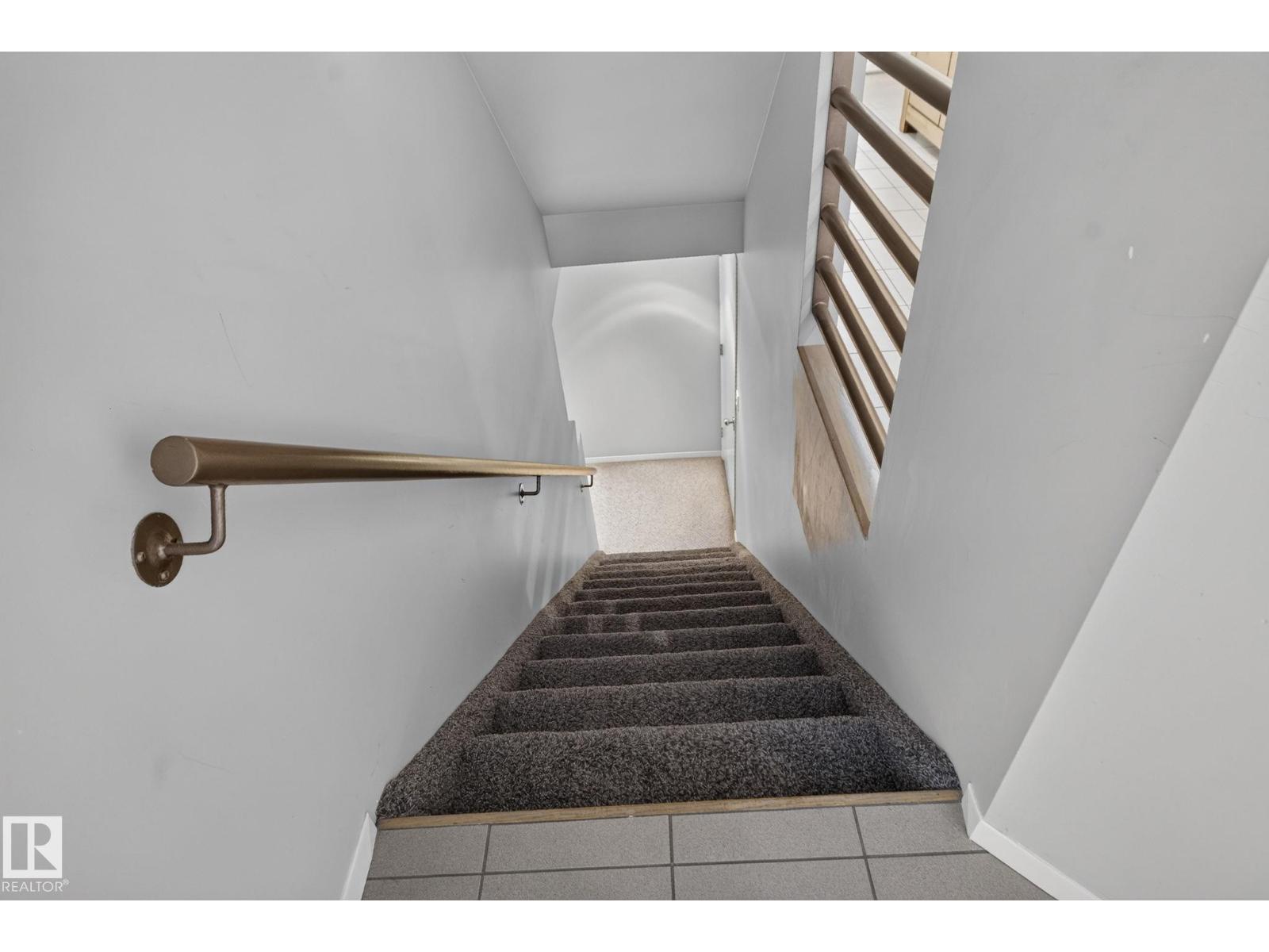 168 WEAVER DR NW - 44