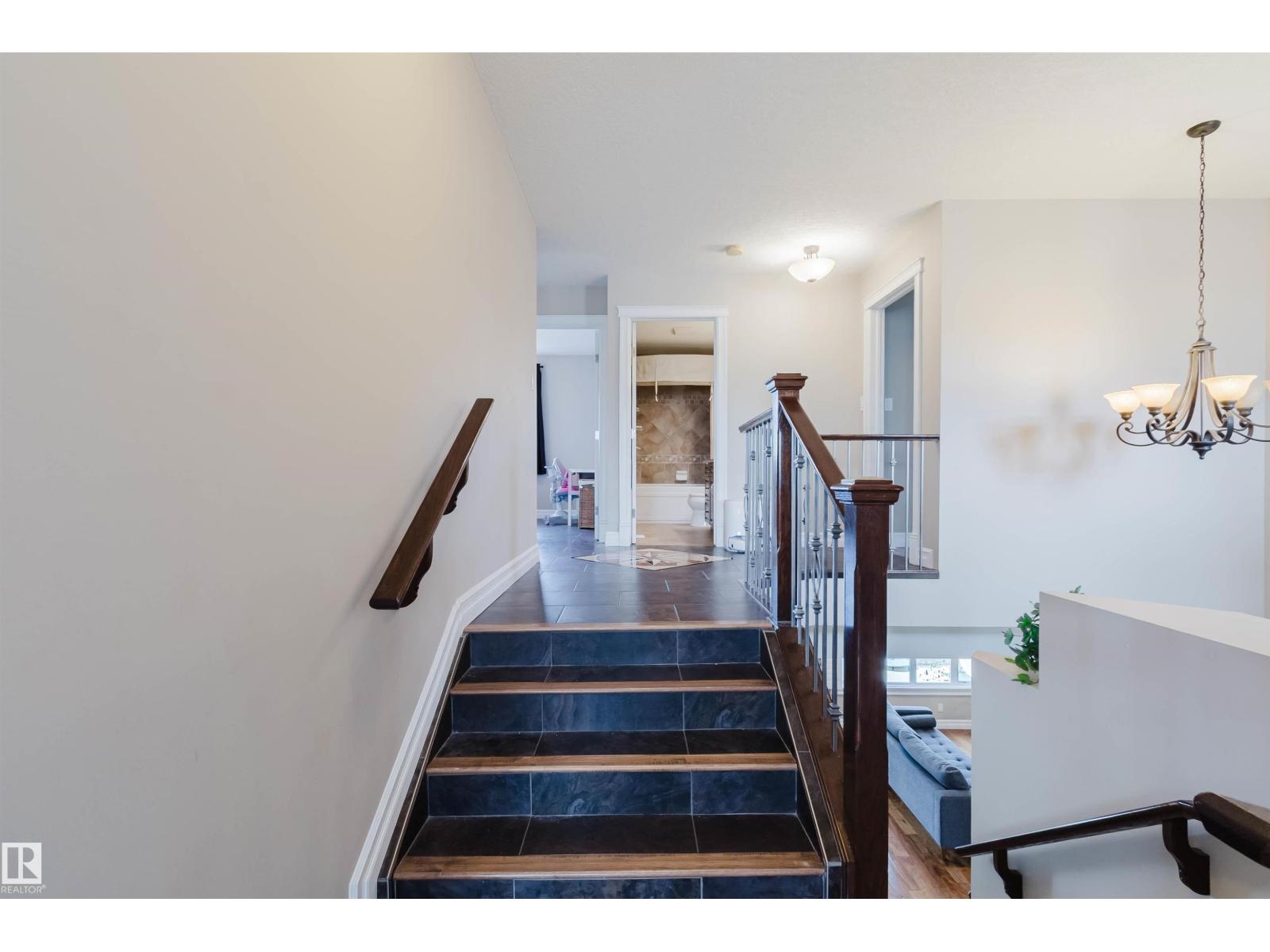 3412 MACNEIL LI NW - 42