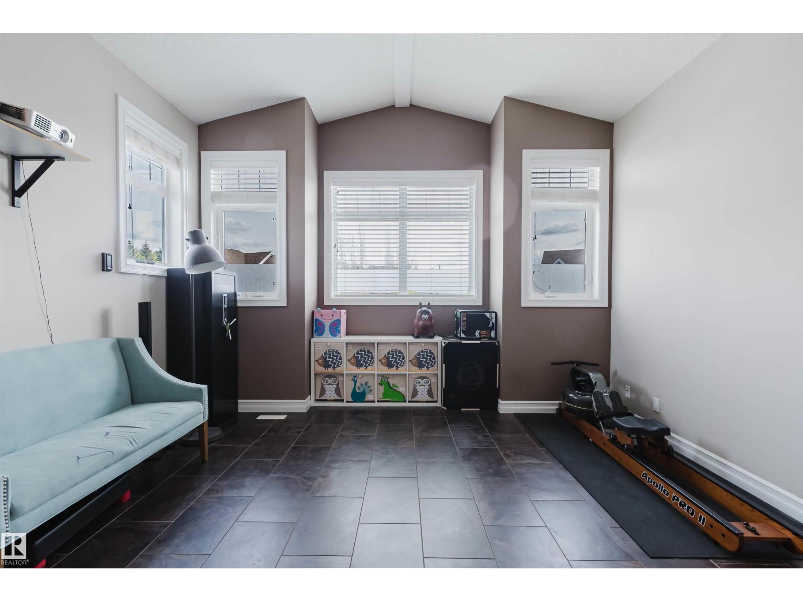 3412 MACNEIL LI NW - 45