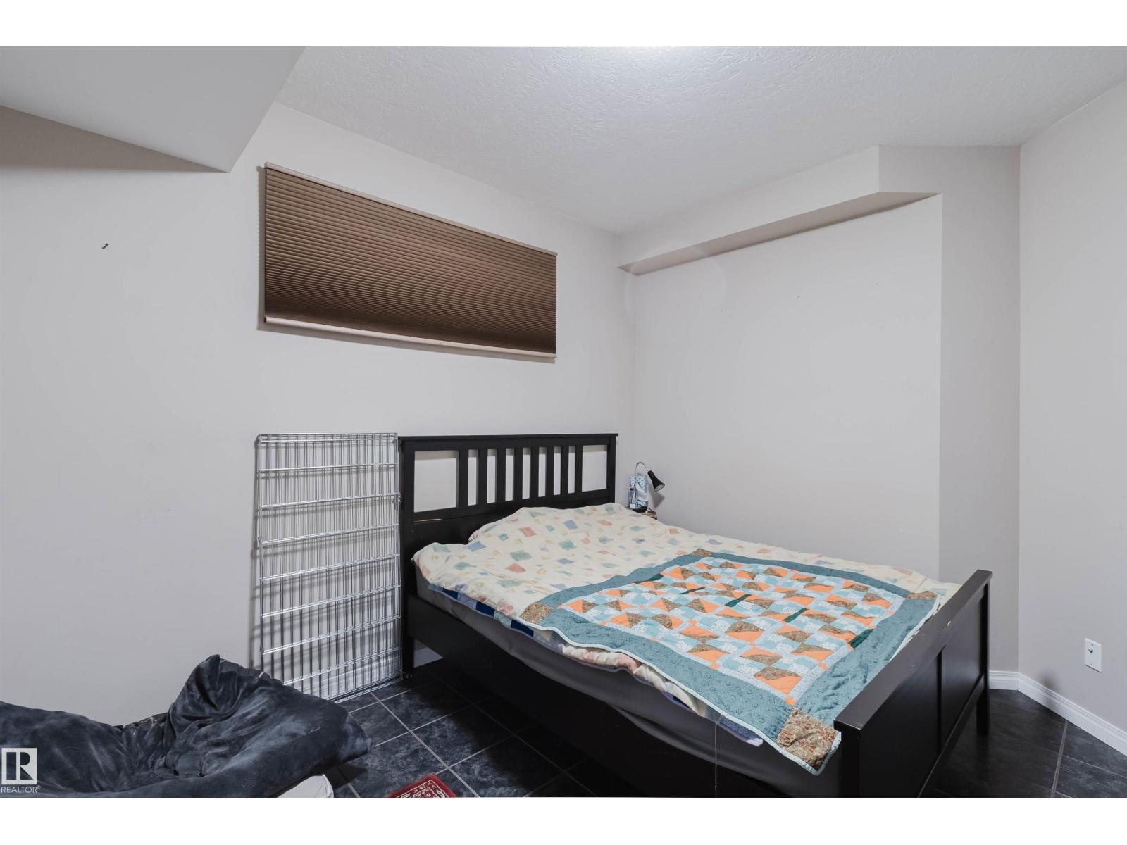 3412 MACNEIL LI NW - 54
