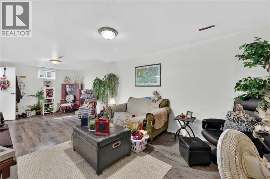 7804 34 Avenue NW - 29