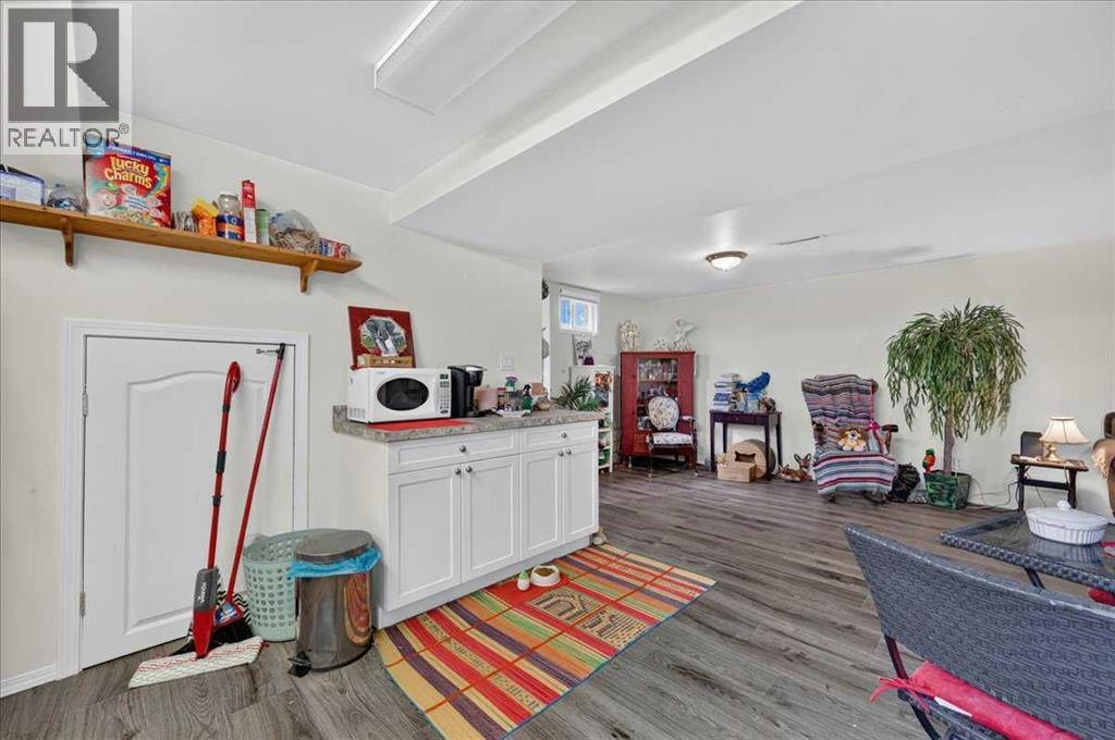 7804 34 Avenue NW - 23