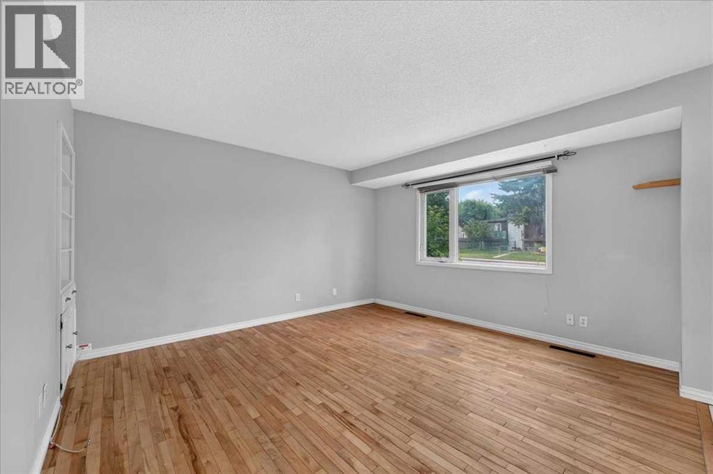 7804 34 Avenue NW - 7