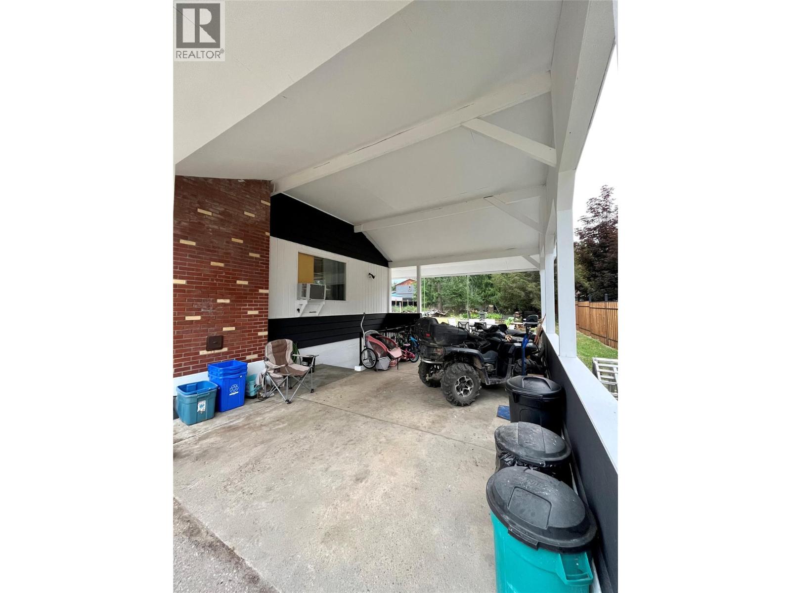 807 23 Highway N - 23