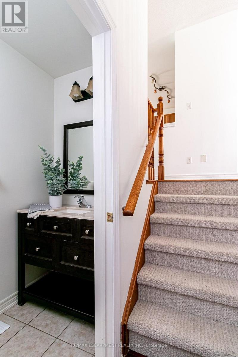 58 PEACHWOOD CRESCENT - 38