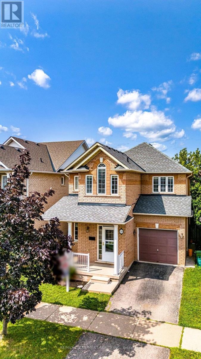 58 PEACHWOOD CRESCENT - 44