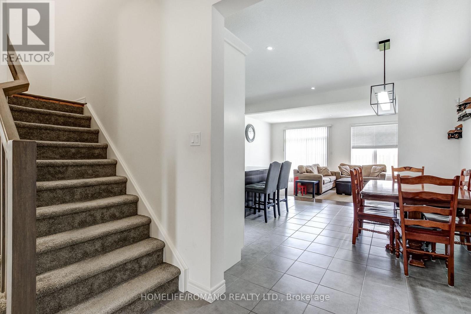 42 DALLAN DRIVE - 12