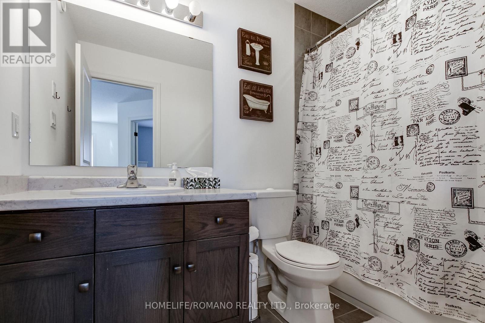 42 DALLAN DRIVE - 38