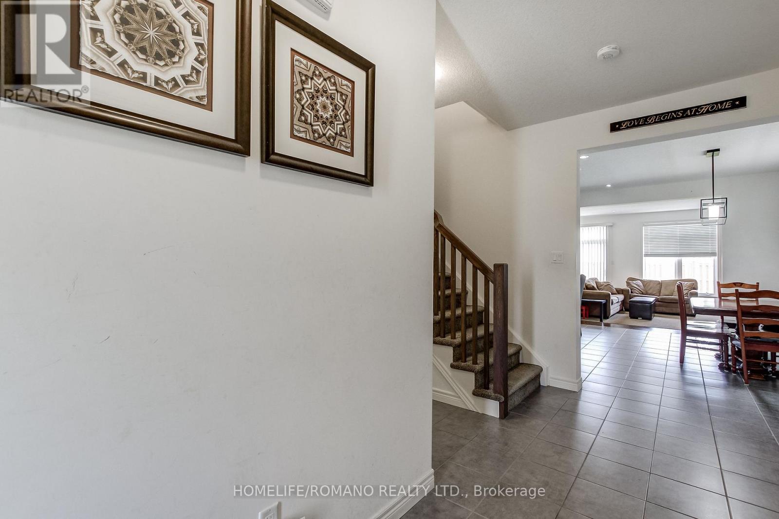 42 DALLAN DRIVE - 9