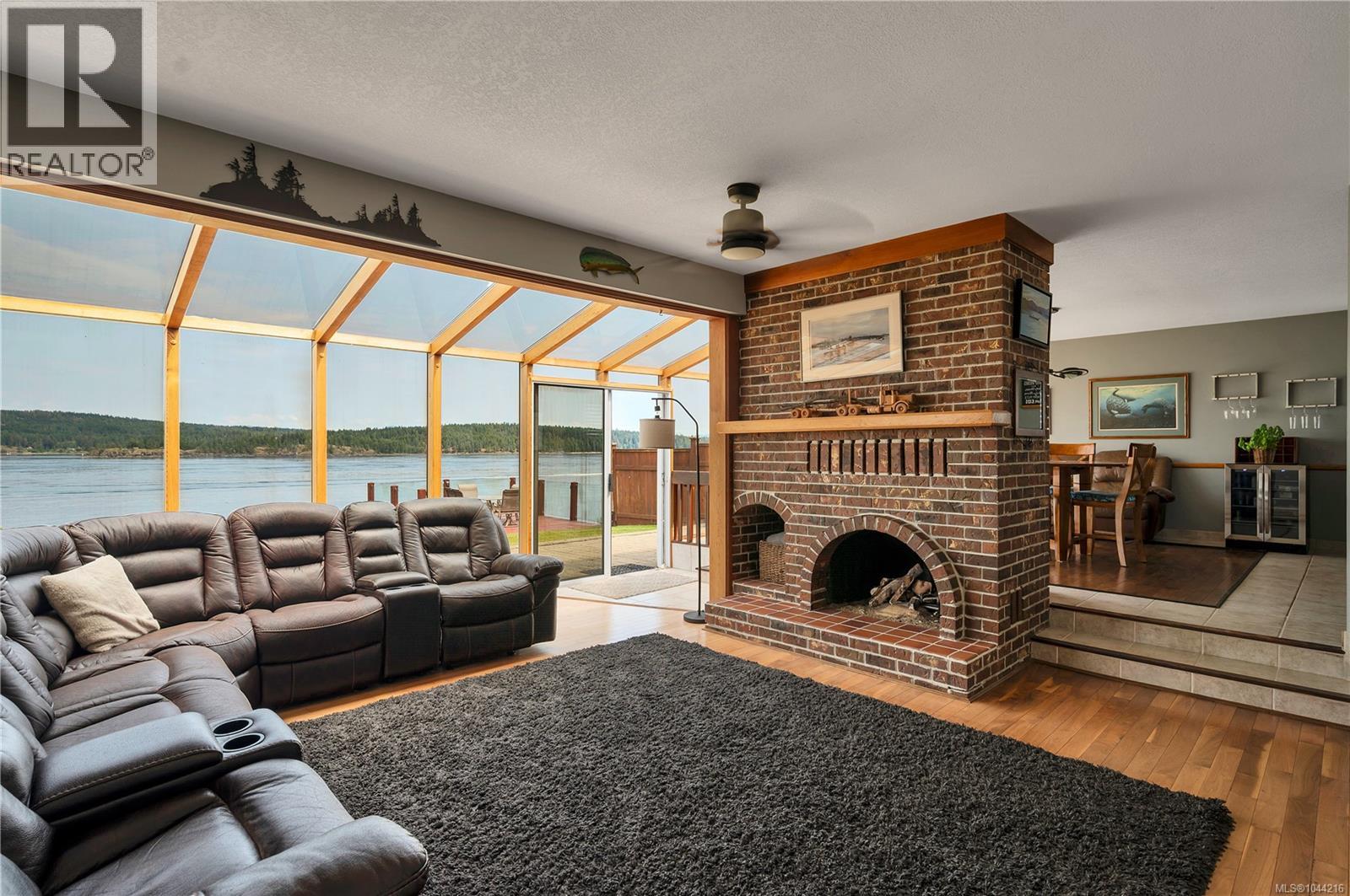 4675 Discovery Dr - Image 4